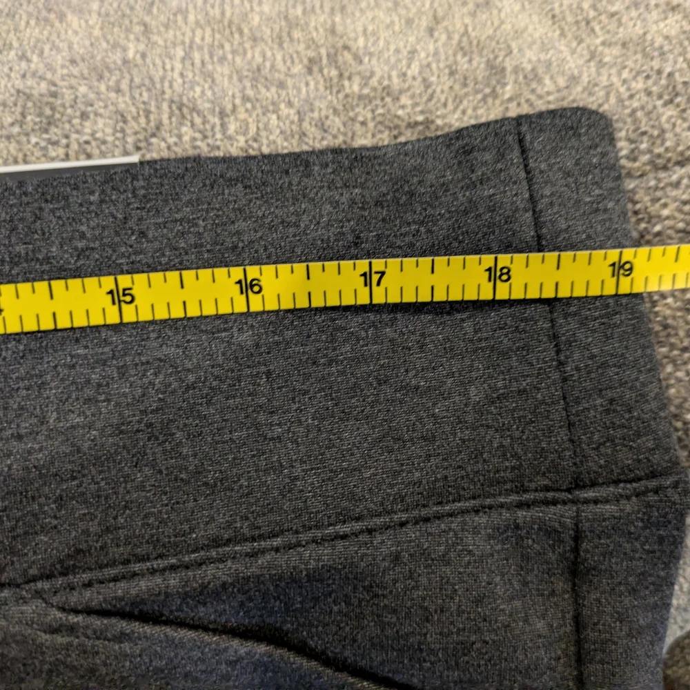 New with tags! torrid Gray High-Waisted Leggings - Picture 9 of 11